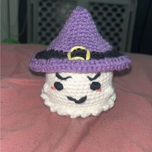 Crochet Ghost With Witch Hat